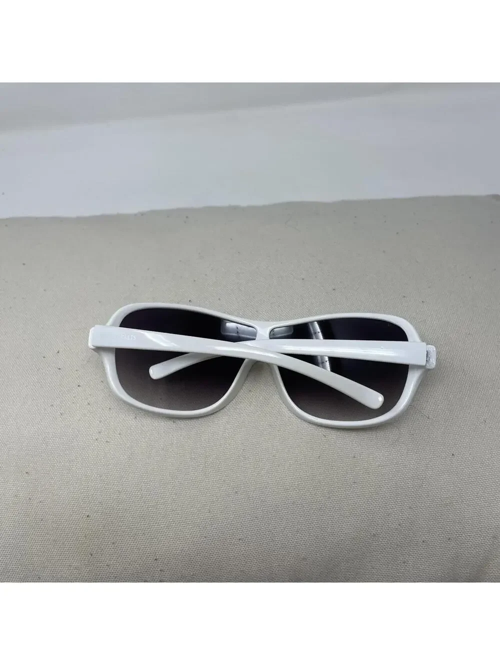 Perry Ellis Men's White and Silver Sunglass